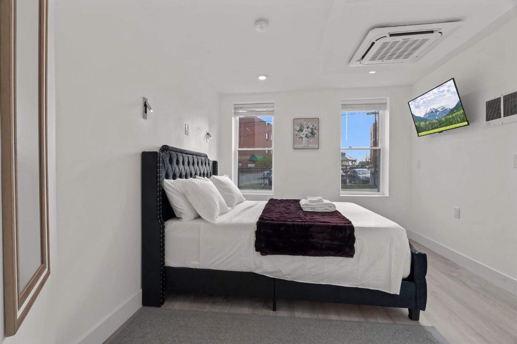 Hotel New Season Royals, Airport West Chester Camera foto